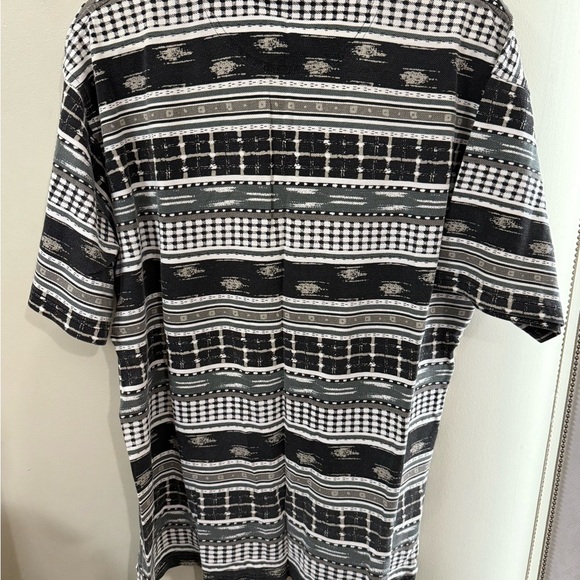 Hogan Black and Gray Patterned Polo Shirt - Picture 2 of 4